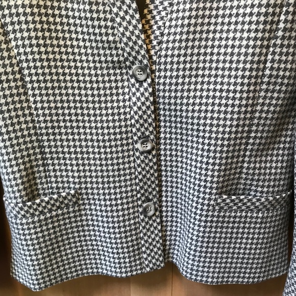 VINTAGE VALENTINO WOOL JACKET - Picture 3 of 4